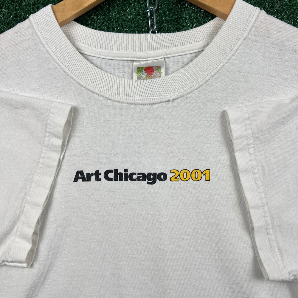 Vintage Art Chicago 2001 T Shirt Men's L White Graphic Back Print Logo Event Y2K